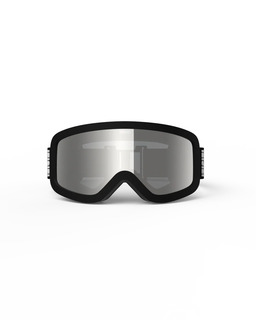 CLEAR_SSNOWSC01_1-IZI_SNOW_S_BLACK_CAT2_VUE1_0ca83863-de0c-49fe-bd15-1156979e5b87